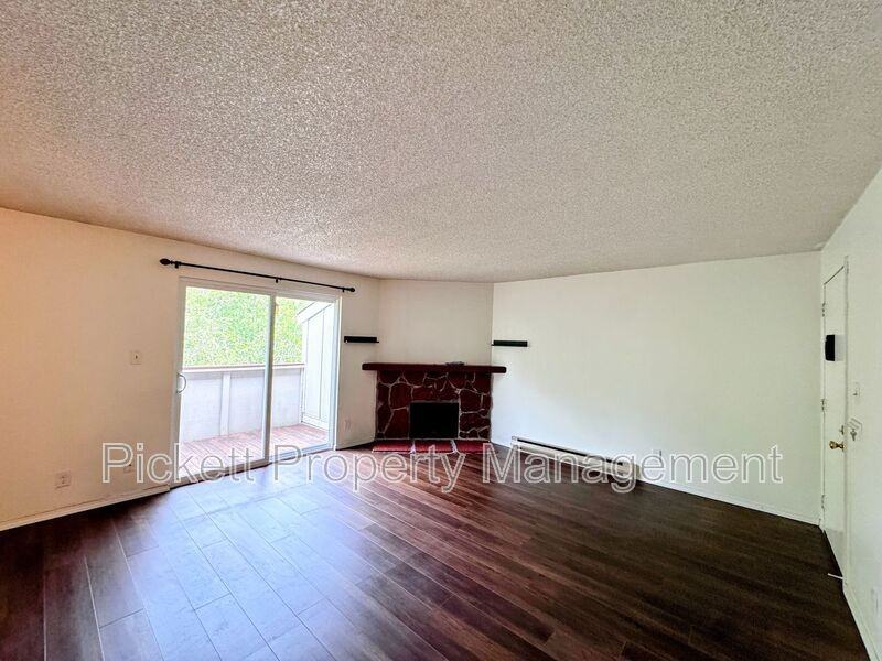 3206 Pine Rd #C14 - Photo 2 of 18