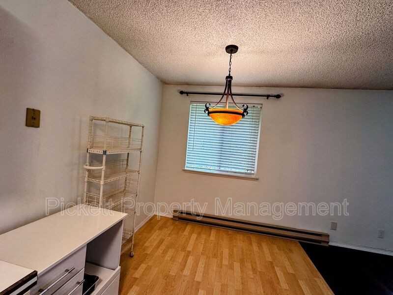 3206 Pine Rd #C14 - Photo 5 of 18