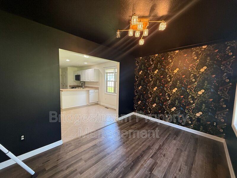 6844 Union Rd - Photo 4 of 13