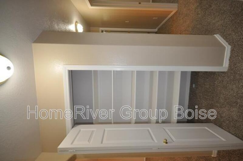 3044 N Sagefire Ave - Photo 6 of 17