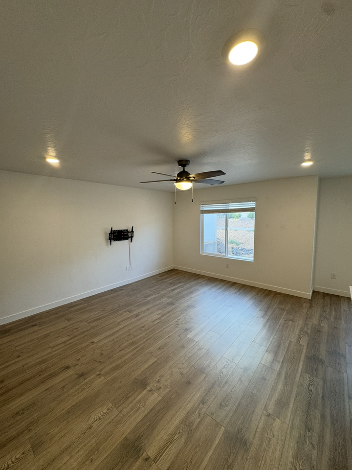 1792 S Wolverine Way #NA - Photo 5 of 21