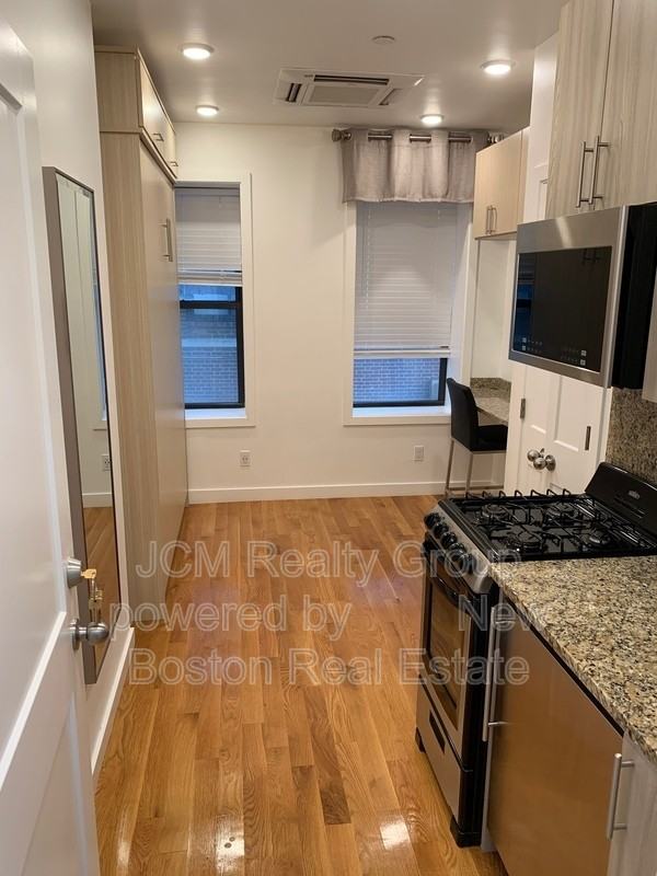 16 5th St - Photo 3 of 6