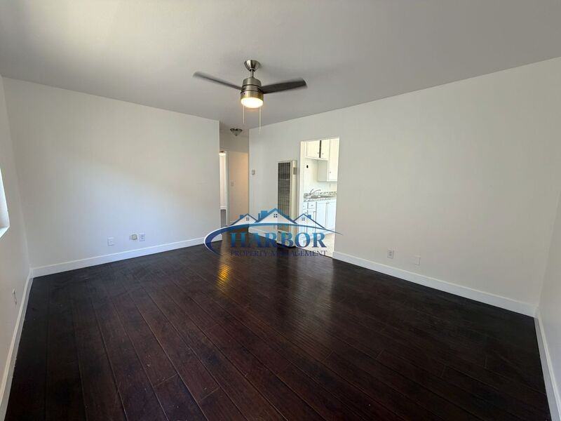 1447 N Wilmington Blvd #1447A - Photo 3 of 9