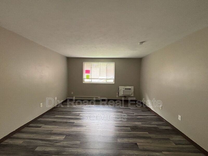 739 Trumbull St #15 - Photo 5 of 22