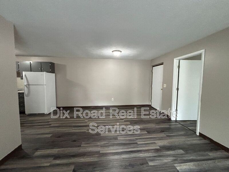 739 Trumbull St #15 - Photo 7 of 22
