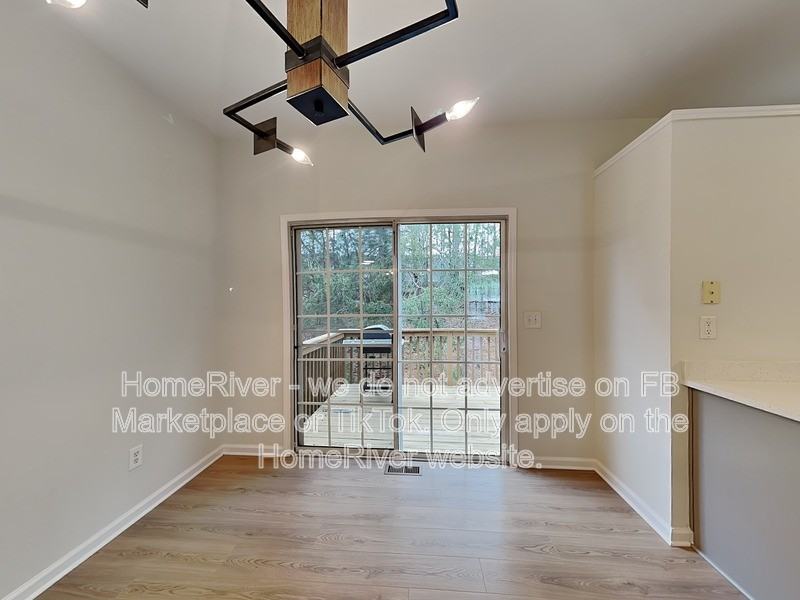 3455 Lathenview Ct - Photo 7 of 26