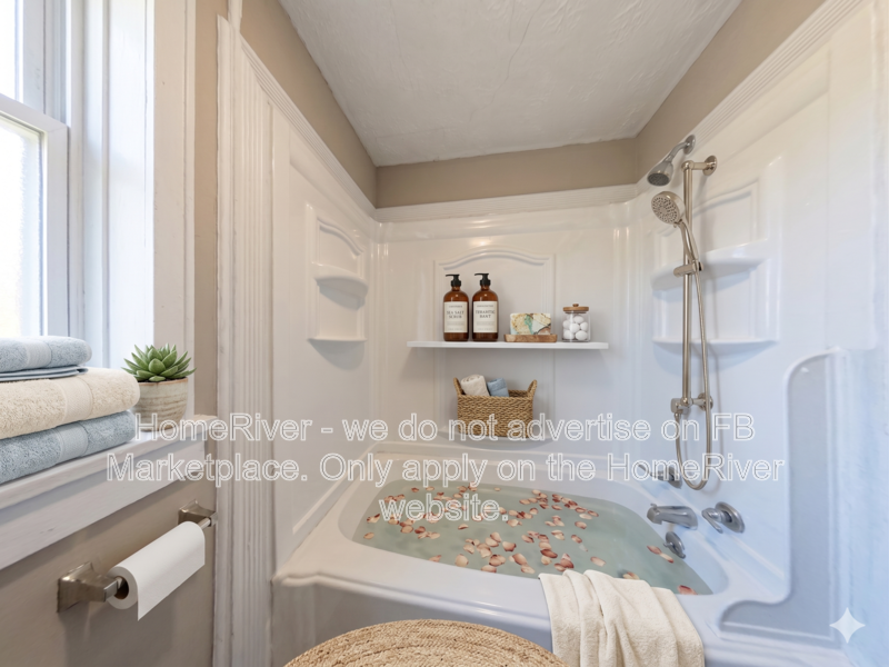 1524 S Talbott St #3 - Photo 5 of 17