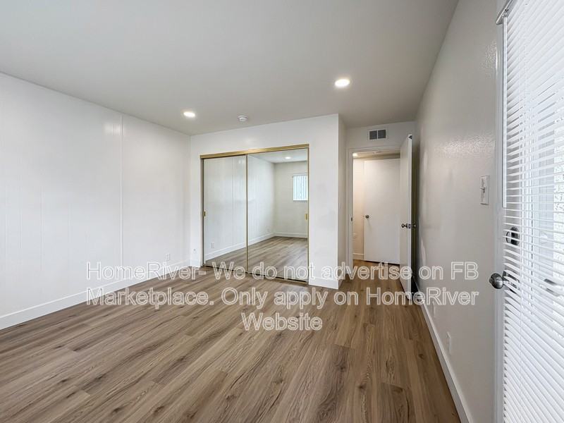 572 Ebbtide Cir - Photo 5 of 20