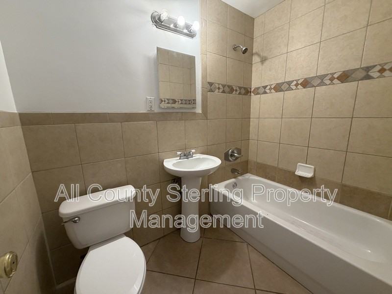 123 Nw 26th St - Photo 7 of 14