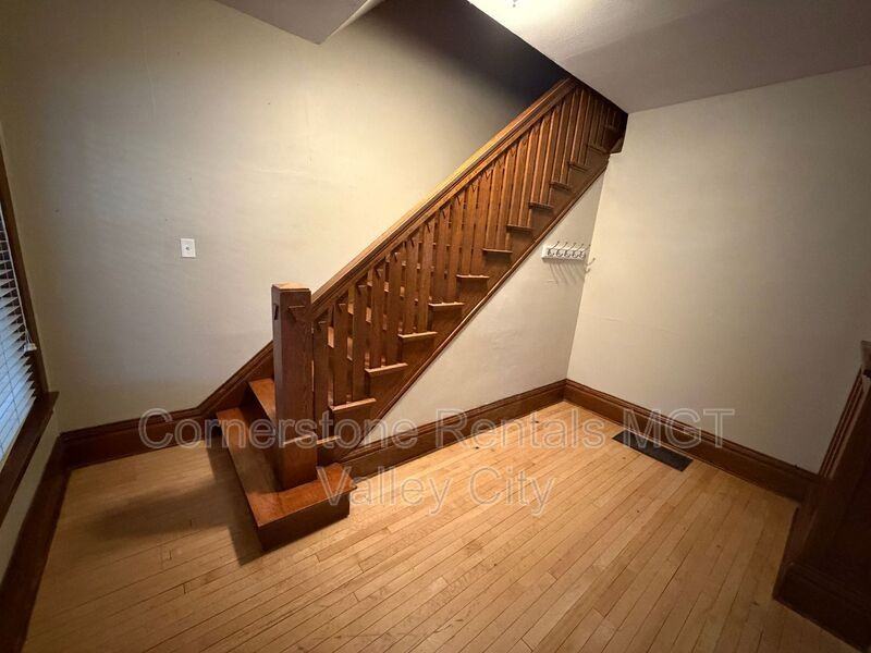 139 6th St Nw - Photo 6 of 16