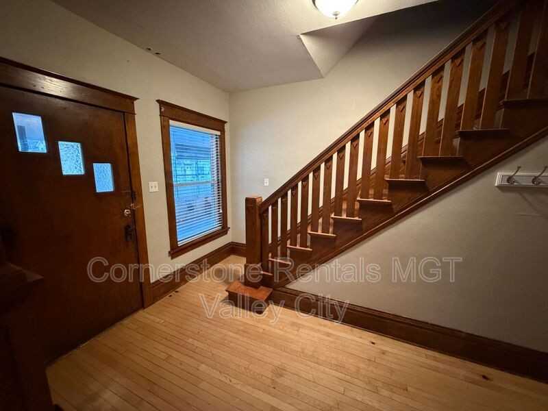 139 6th St Nw - Photo 7 of 16