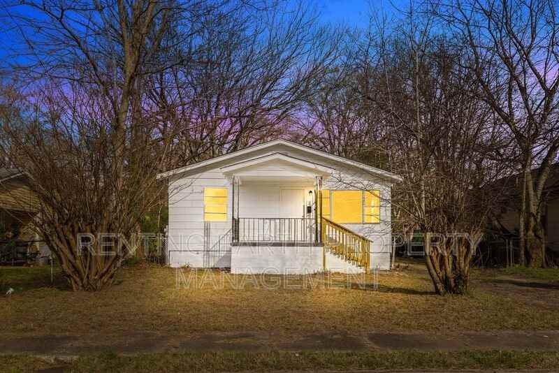 417 Athens Ave