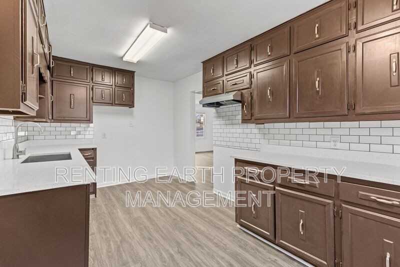 2321 4th St Ne - Photo 7 of 19