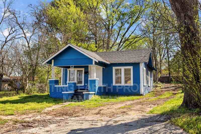 1209 19th Pl Sw - Photo 3 of 17