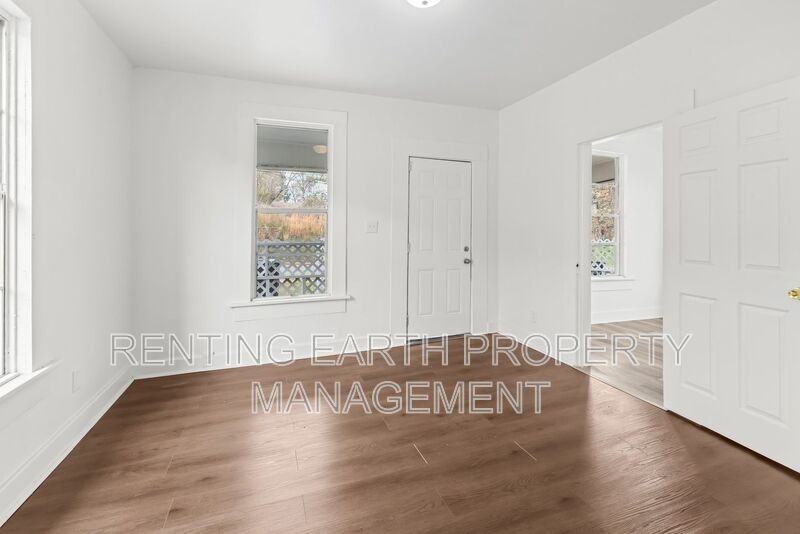 1563 Martin Ave - Photo 7 of 21