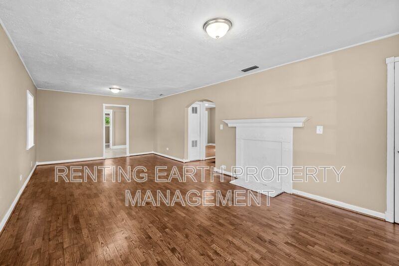 1929 15th St N - Photo 7 of 18