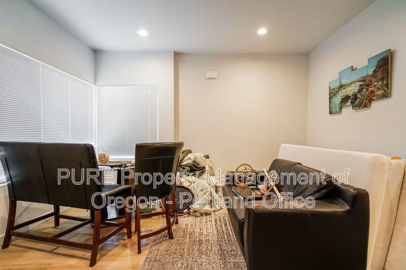 6786 N Mckenna Ave - Photo 3 of 21