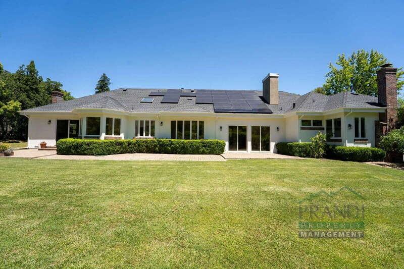 121 Laurel Grove Ave - Photo 7 of 42