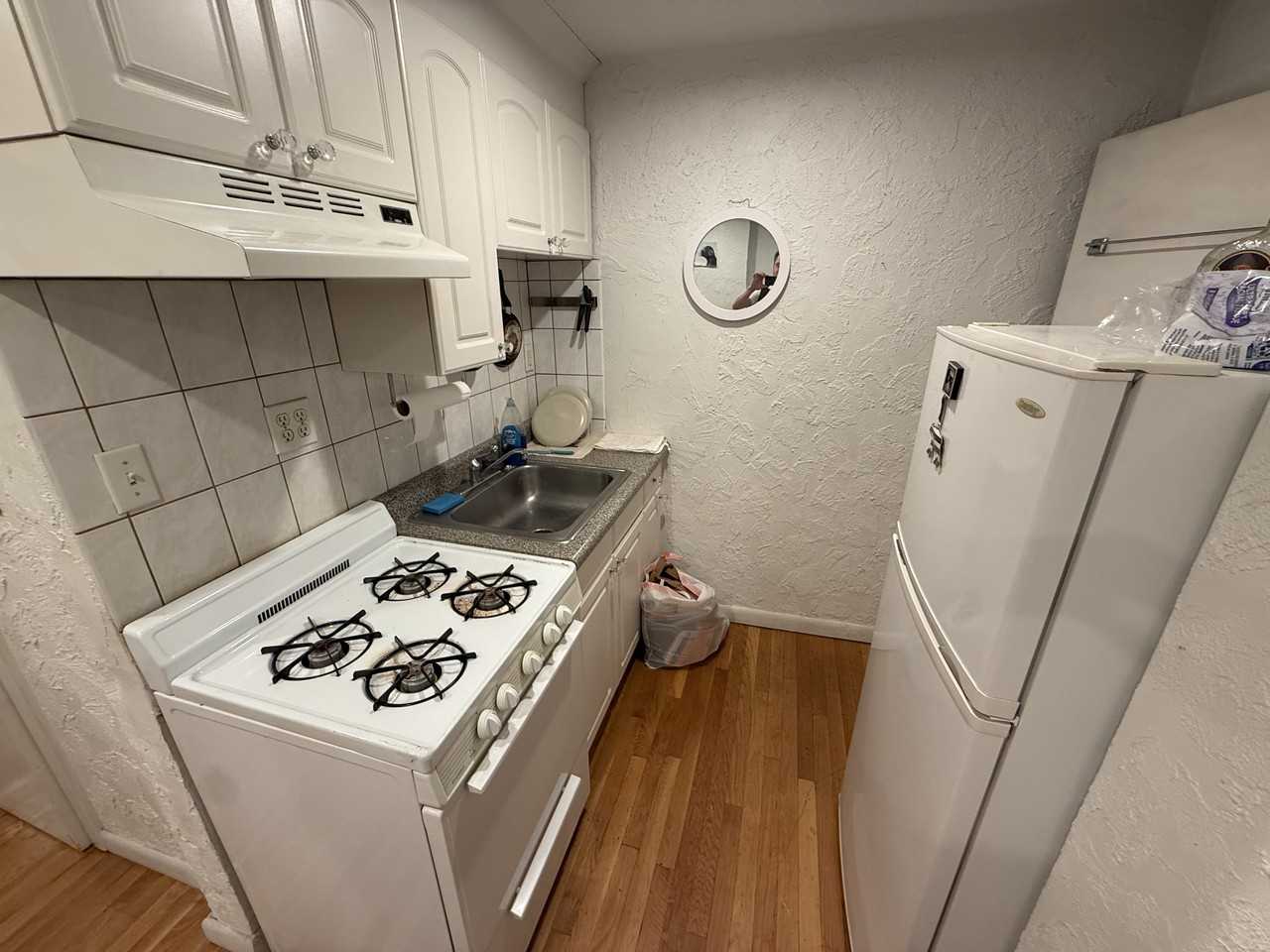 58 Prince St #5 - Photo 3 of 15