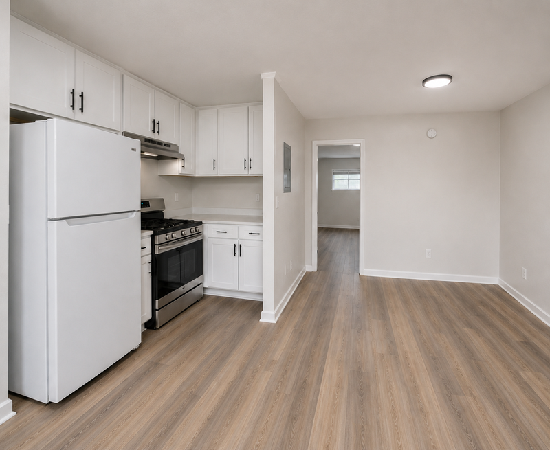 1312 N Adams St - Photo 4 of 5