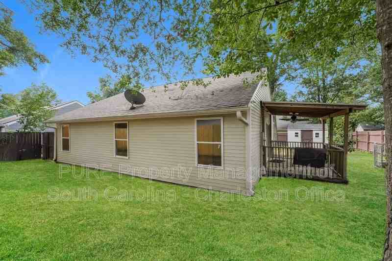 312 Macgregor Dr - Photo 2 of 21