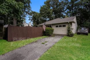 312 Macgregor Dr - Photo 1 of 1