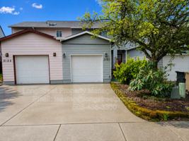 featured image of 3121 Ne Flintlock Pl