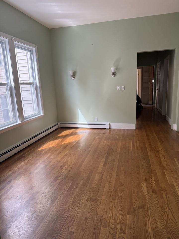 6 W Eagle St #1 - Photo 5 of 10