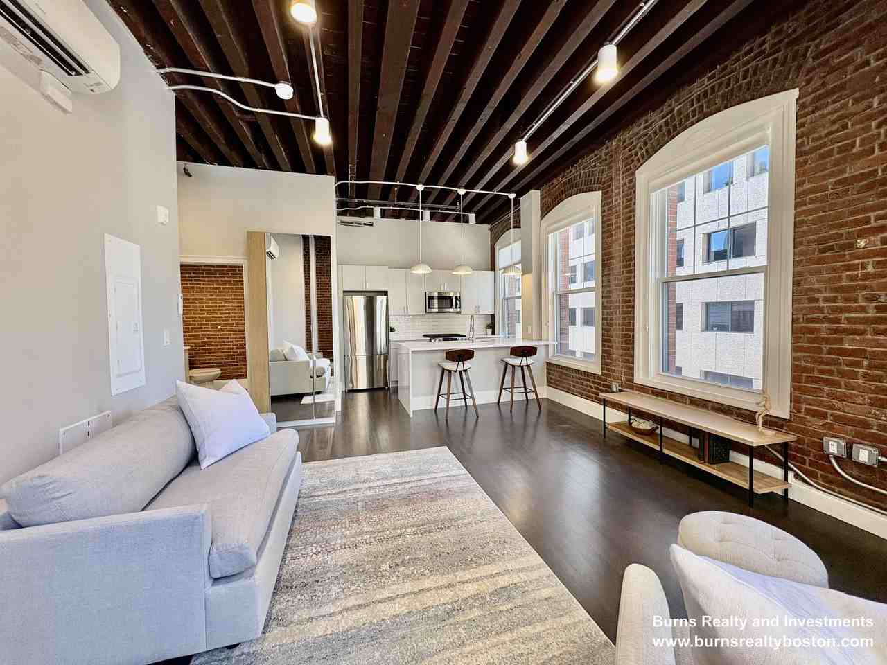 281 Franklin St #503 - Photo 2 of 17