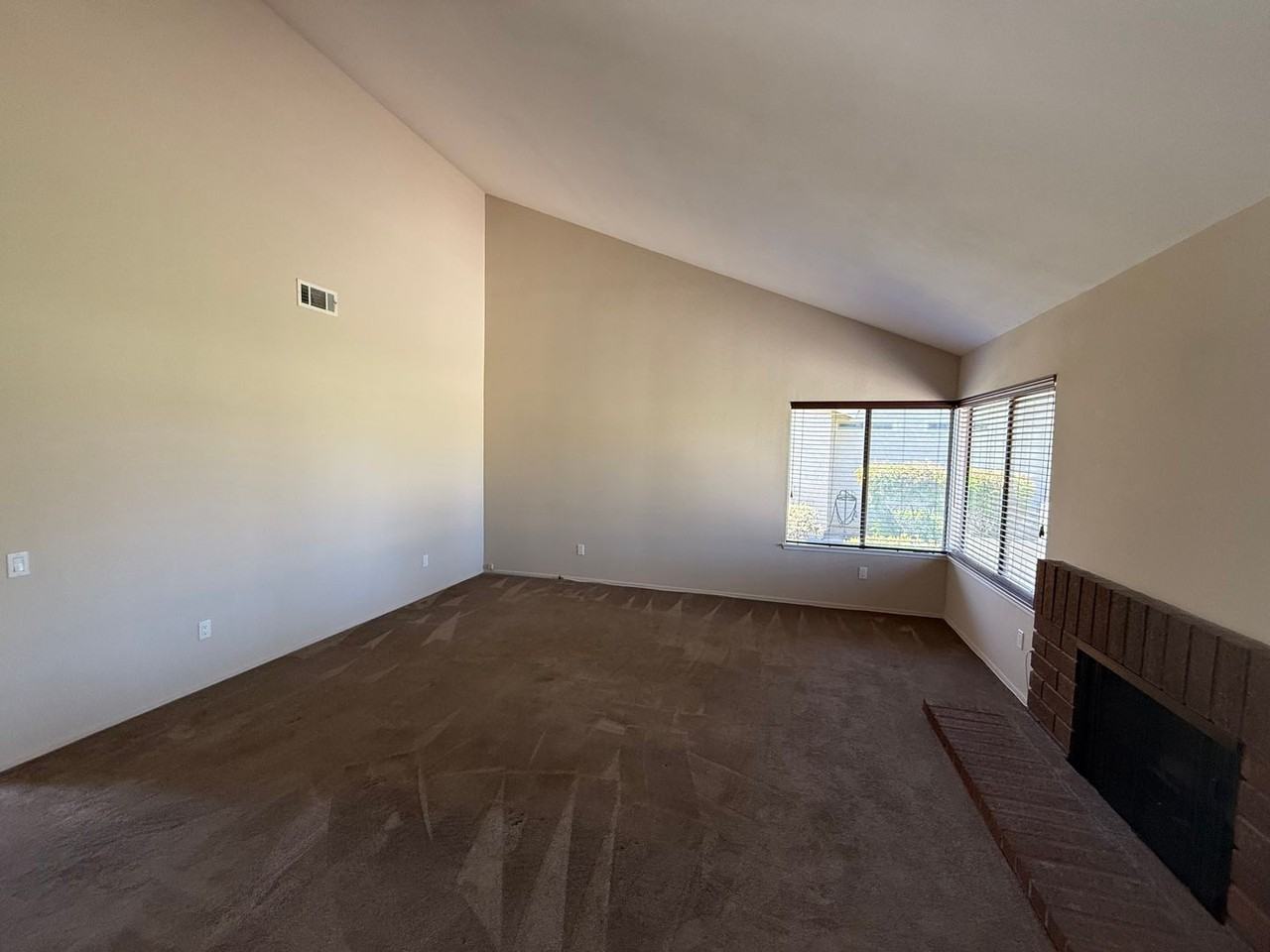 17105 Village 17 - Photo 7 of 27