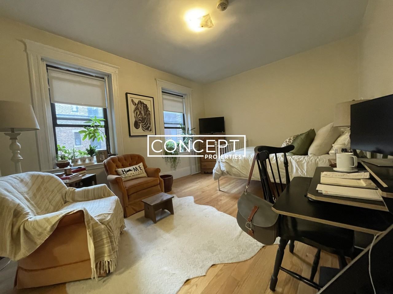 283 Saint Paul St #22 - Photo 3 of 9