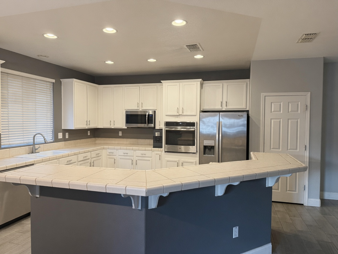 2024 Branding Iron Way #NA - Photo 2 of 11