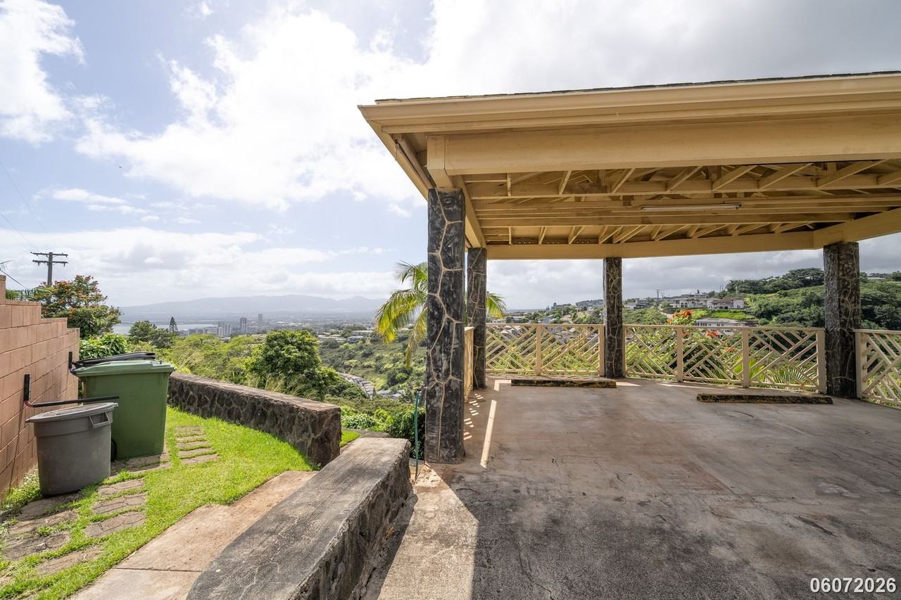 99-1106 Halawa Heights Rd #A - Photo 3 of 35