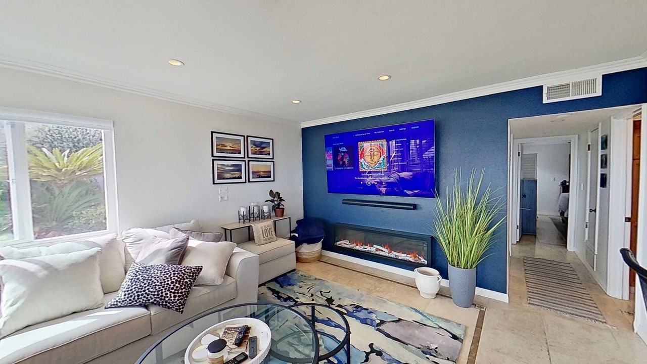 21722 Ocean Vista Dr #D - Photo 7 of 33