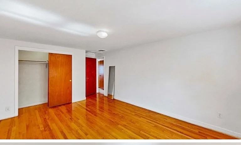 57 Spy Pond Ln - Photo 3 of 10