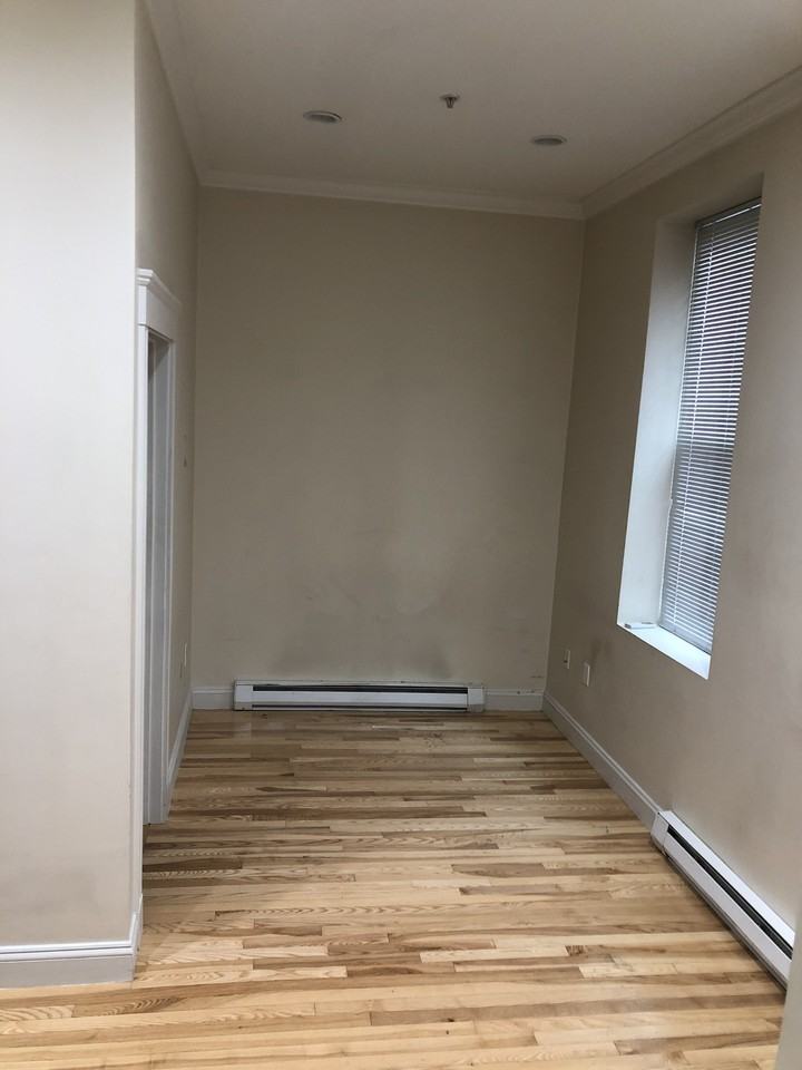 3 Main St #204 - Photo 4 of 7