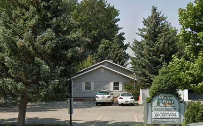 343 W Pine St - Photo 2 of 7