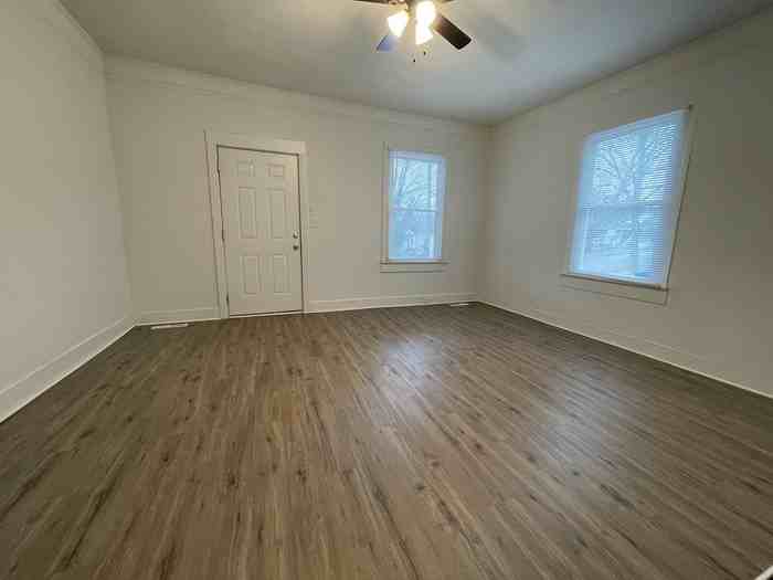 324 Hudson St #324 - Photo 3 of 13