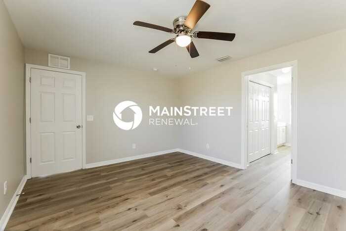 2806 58th St W - Photo 7 of 16