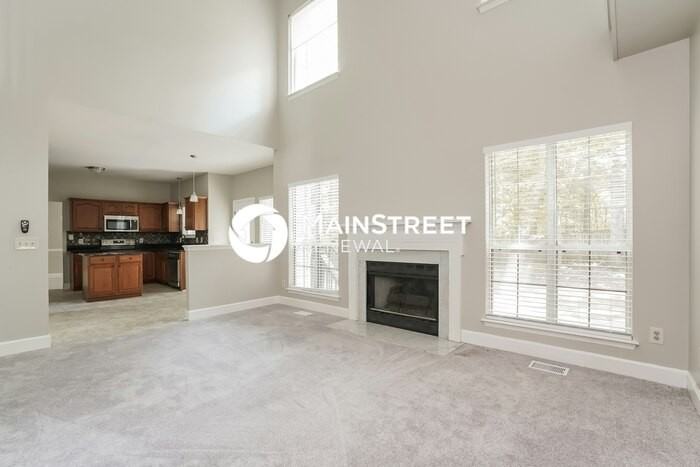 1011 Nighthawk Ln - Photo 3 of 18