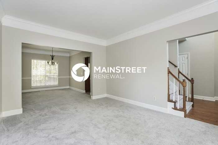 1011 Nighthawk Ln - Photo 5 of 18