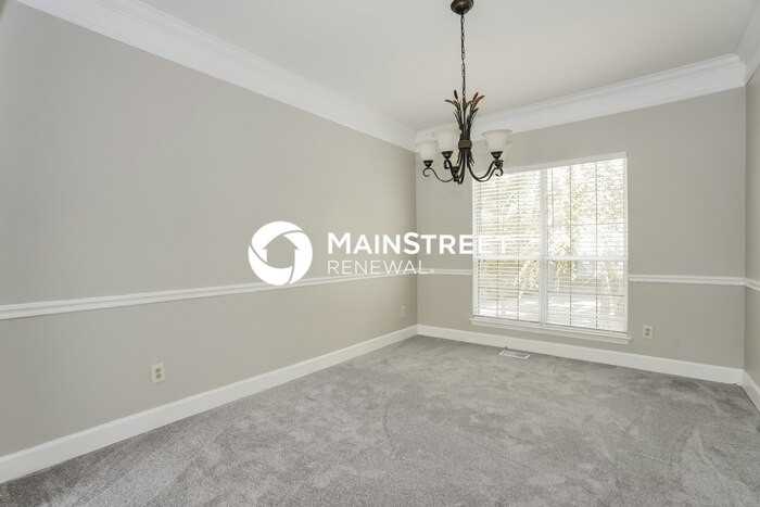 1011 Nighthawk Ln - Photo 7 of 18