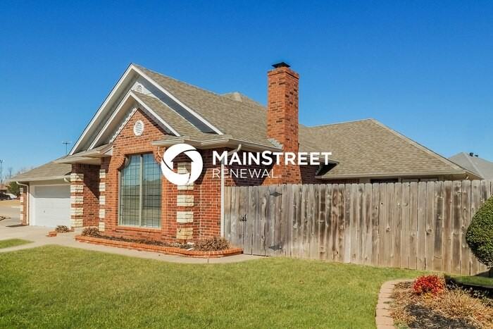 1141 Sw 127th Pl - Photo 3 of 16