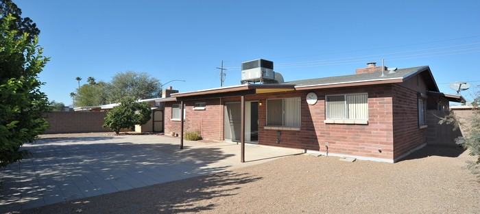 3777 W Horizon Hills Dr - Photo 3 of 10