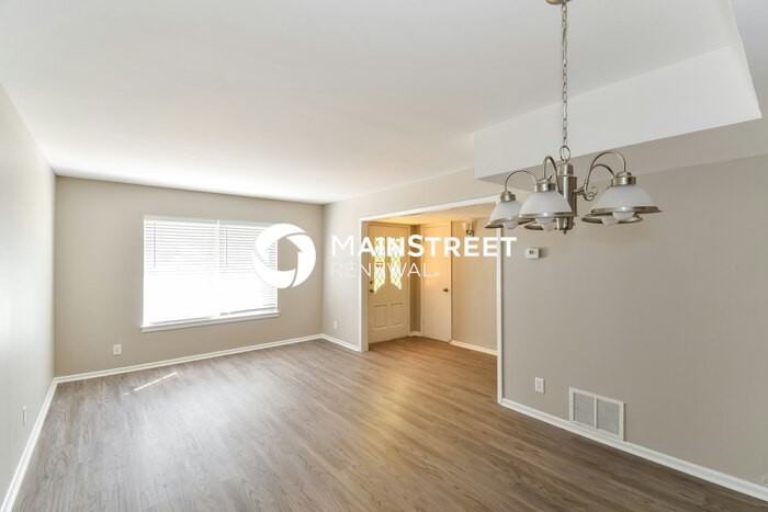 1731 Brandenburg Dr - Photo 6 of 17