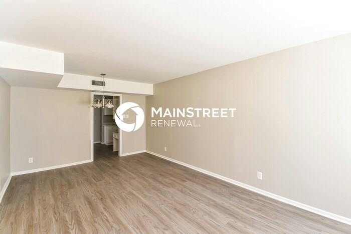 1731 Brandenburg Dr - Photo 7 of 17