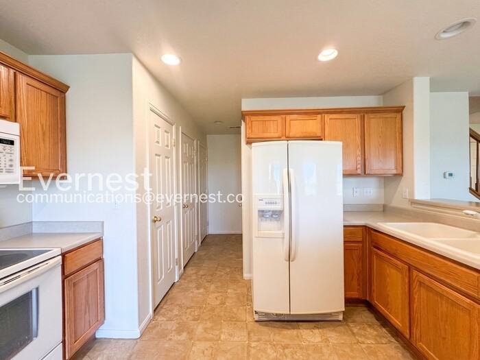 5849 Turnstone Pl - Photo 3 of 28
