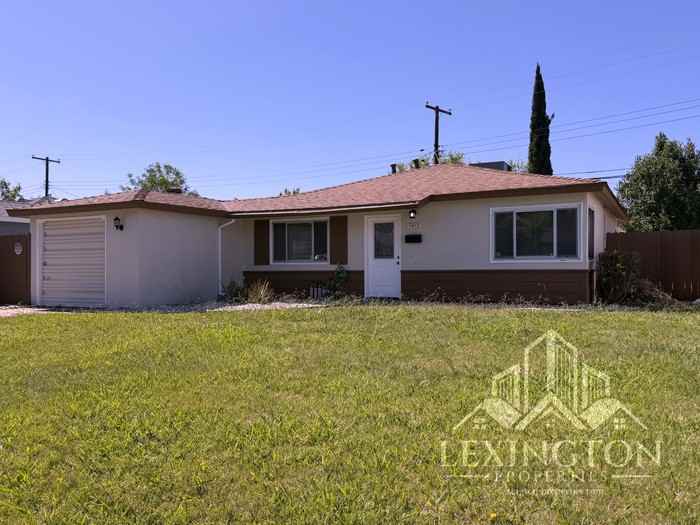 3412 Humboldt Way - Photo 2 of 26