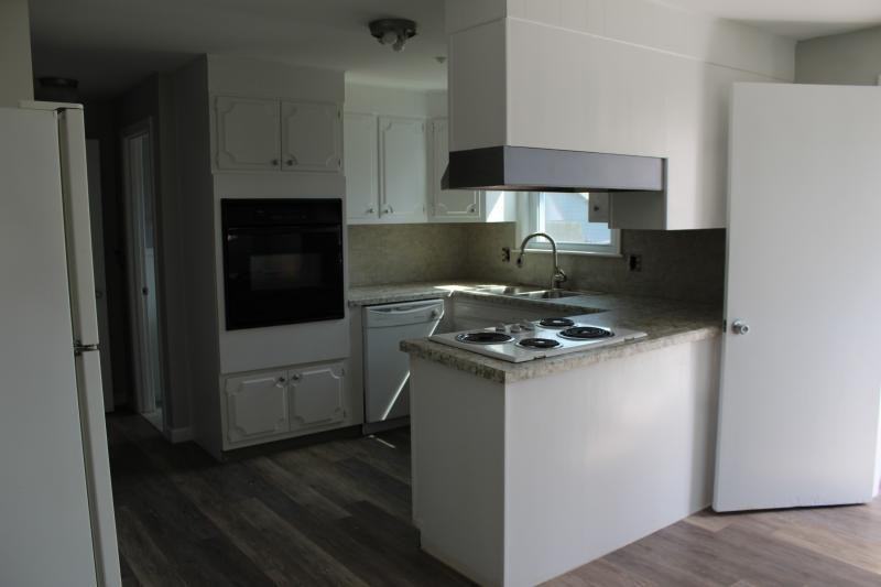 15 Clark St RIGHT - Photo 2 of 23