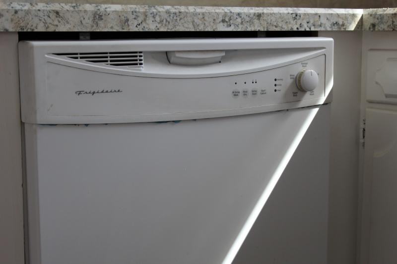 15 Clark St RIGHT - Photo 3 of 23